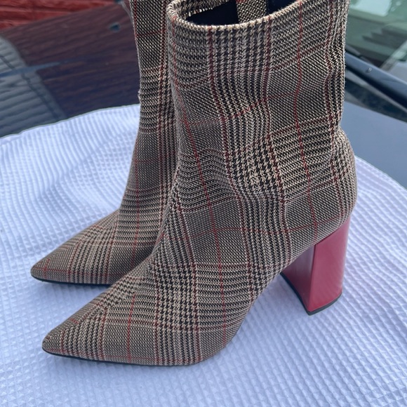 Jeffrey Campbell Booties Sz8 SirenStyle - Picture 3 of 5